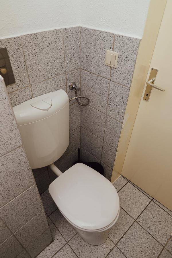 Ruhiges Terrassen Apartment Vienna Esterno foto